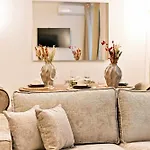 Residence Galeries Lafayette By Studio Prestige
